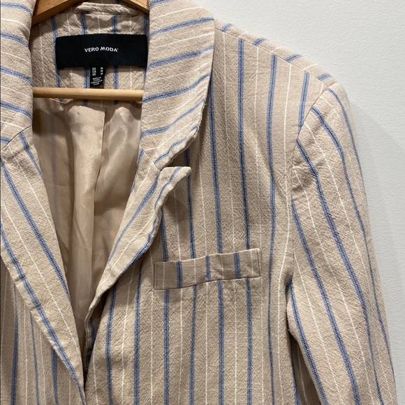 Vero Moda Striped Blazer - Picture 3 of 8
